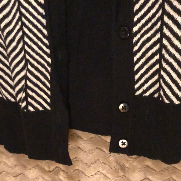 Cardigan - Picture 4 of 5